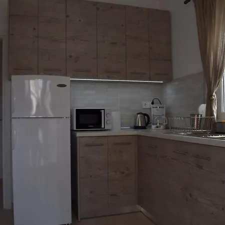 Apartment Comfy By The Sea Nea Kallikrateia
